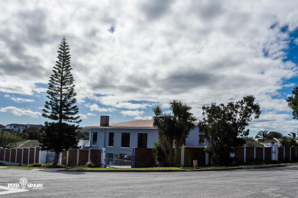 Tyday Accommodation Port Elizabeth Exterior photo